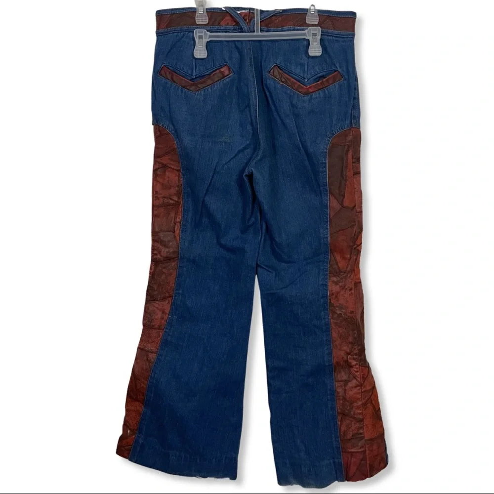 RARE VTG 1970’s OUI Wide Leg Leather
Patchwork Panel Bell Bottom Jeans 34/14 - Picture 5 of 9